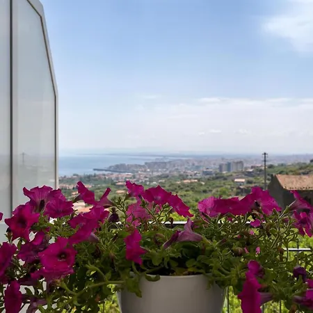 Antonio 3* Aci Castello