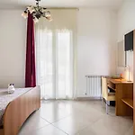 Antonio 3* Aci Castello